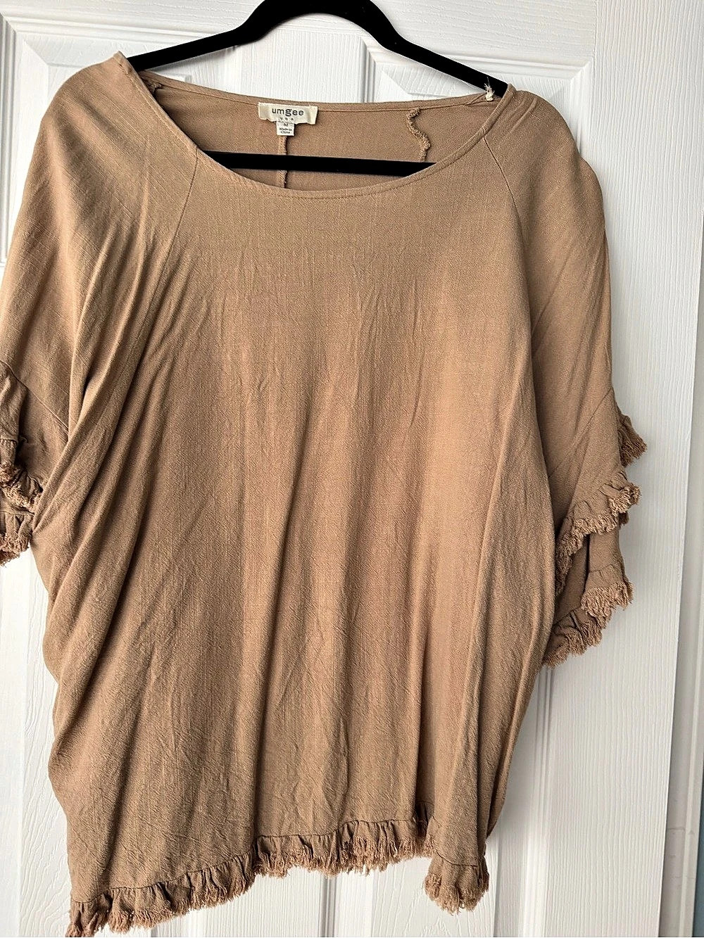 Umgee Fringe Sleeve Tunic in Brown Like New